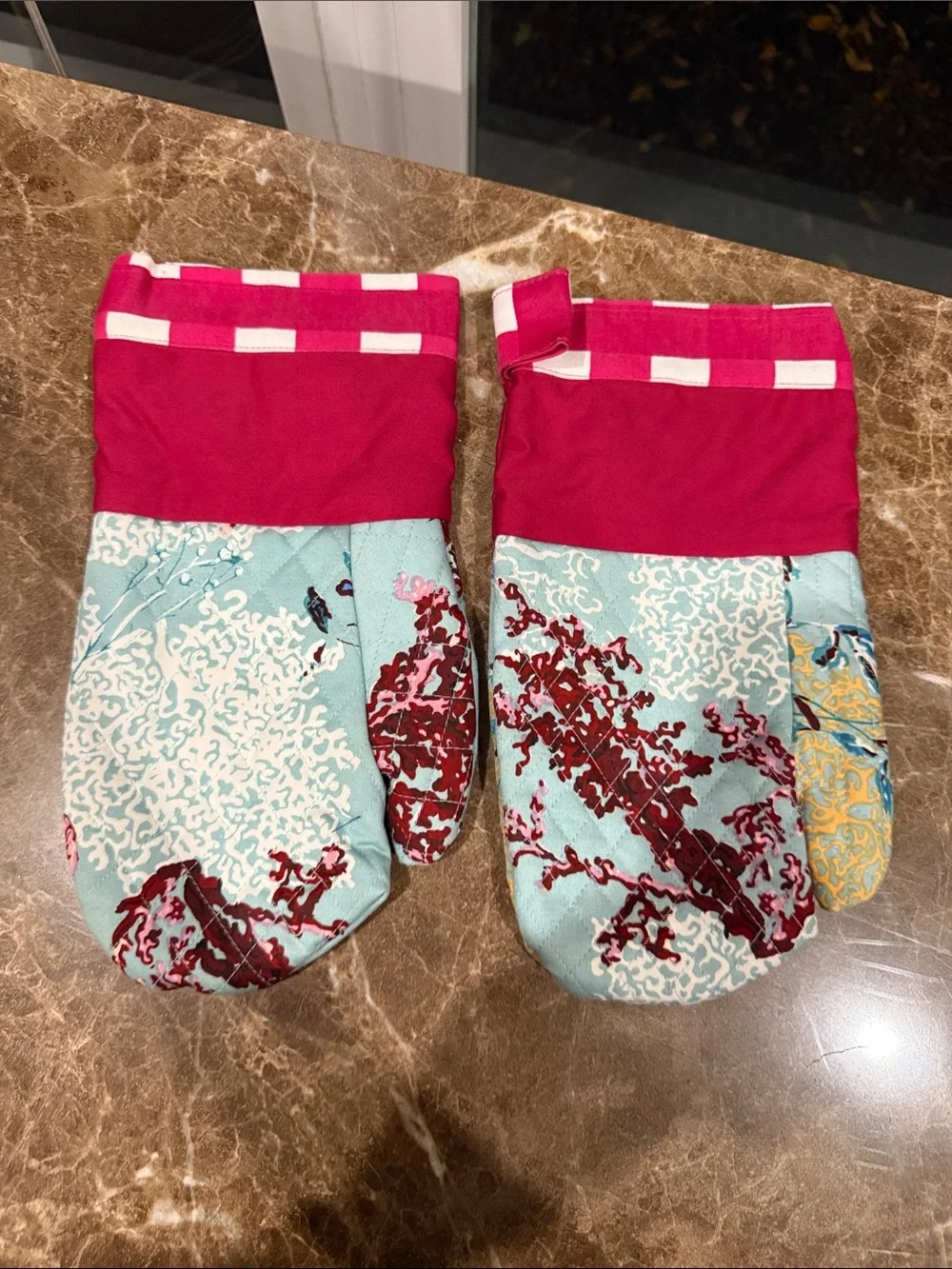 Ocean Coral Print Kitchen Towel Set with Red Trim